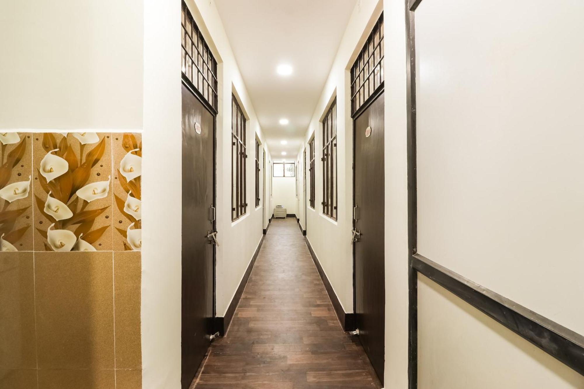Oyo Hotel Pacifica Near Phoenix United Λάκναου Εξωτερικό φωτογραφία